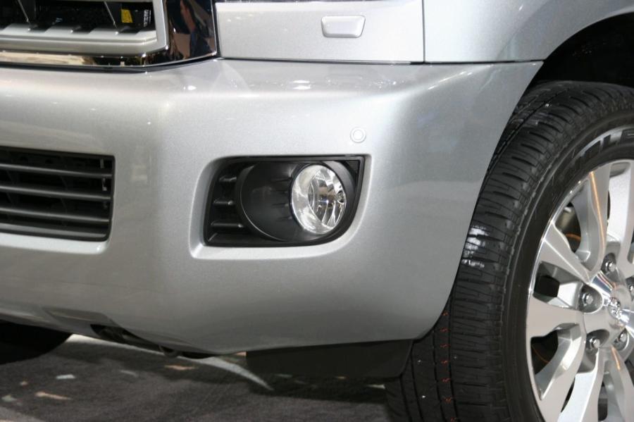  Toyota Sequoia 2007 года  (фото 28 из 66)
